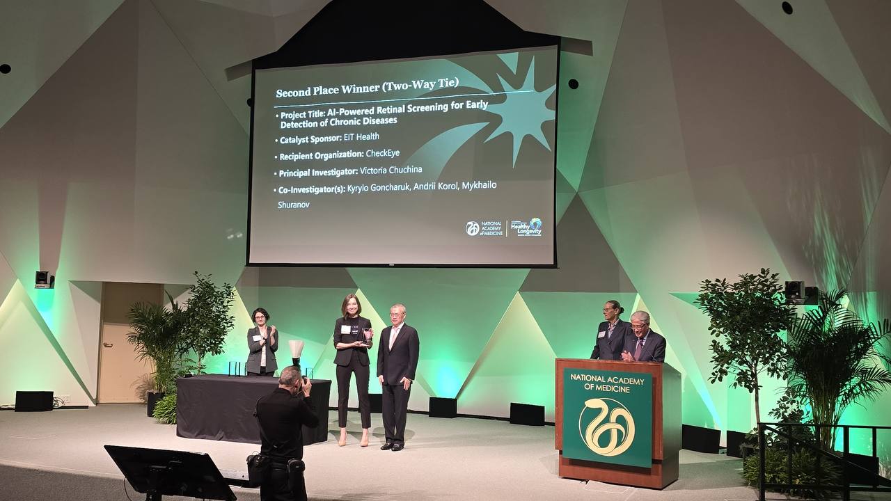 Photo 3: The CheckEye team receives international recognition on stage.